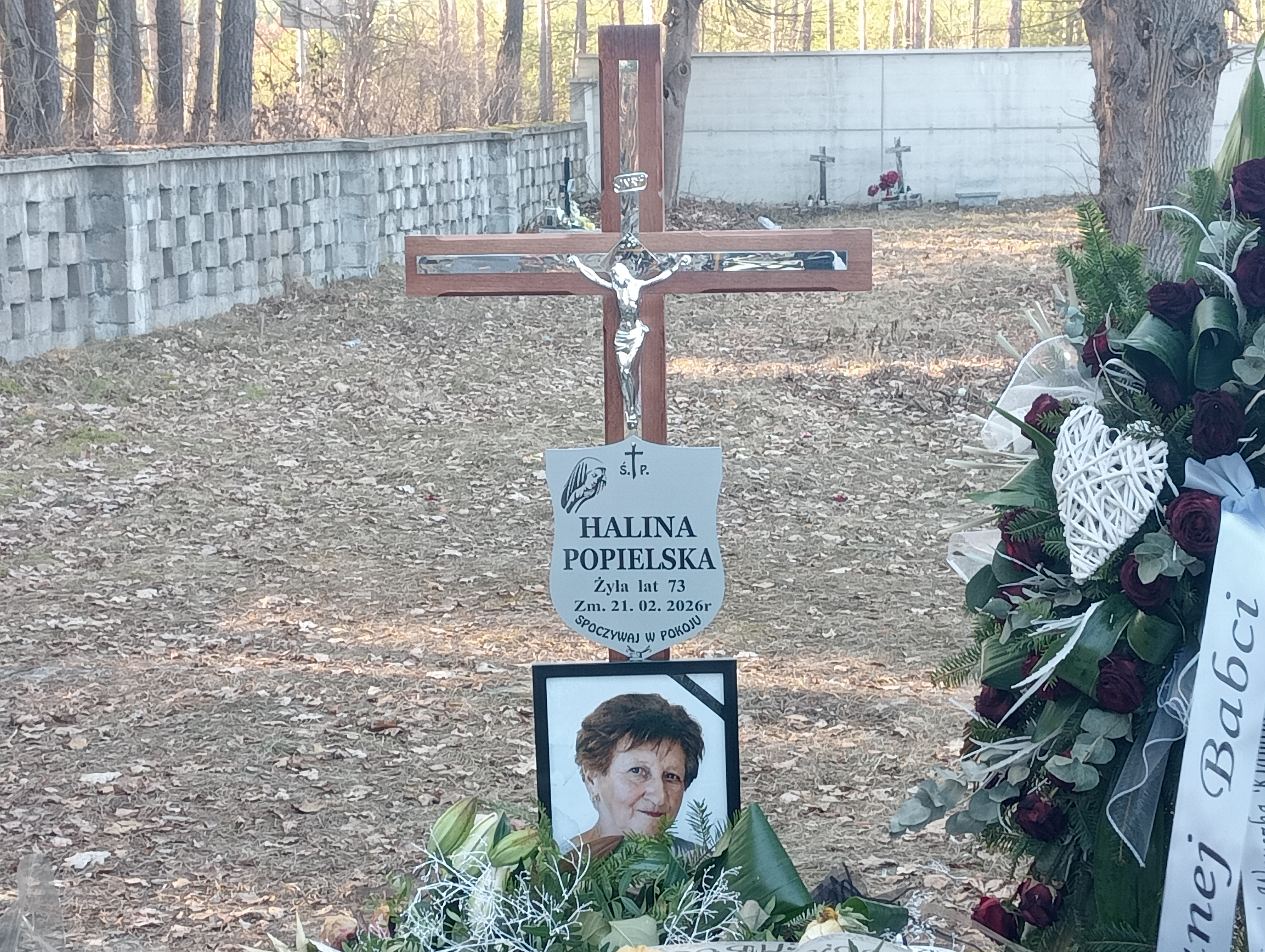 Grób Halina Popielska